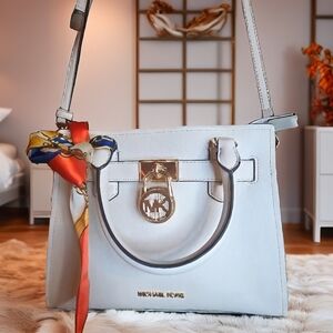 Michael Kors Hamilton Cream Leather Satchel with Gold Hardware Crossbody EUC